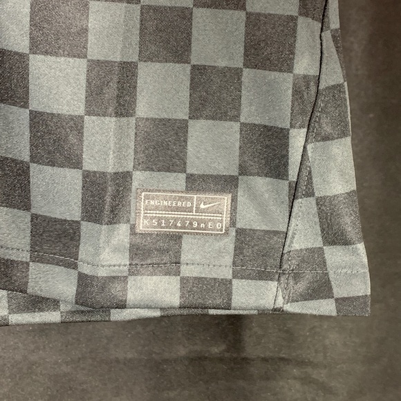 Women’s Soccer Liverpool FC 2020/21 Stadium Third - Picture 2 of 10